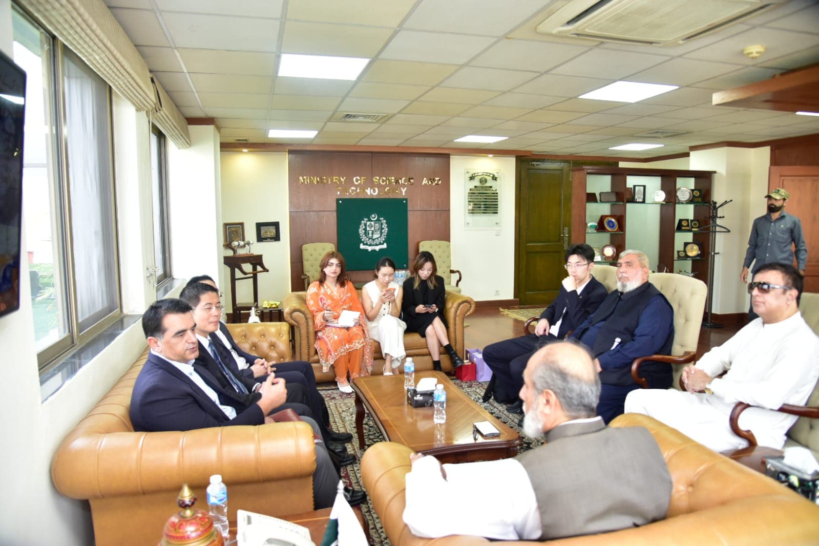 Ministry of Science and Technology Visit — photograph 14 of 14